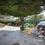 Hotel Eden