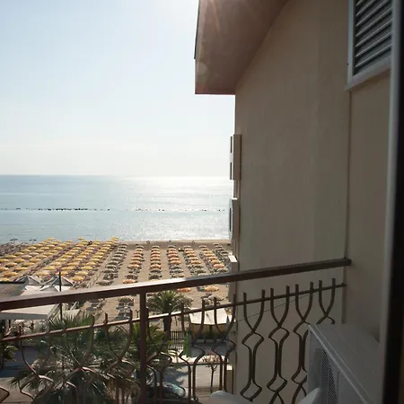 Eden 3* Grottammare