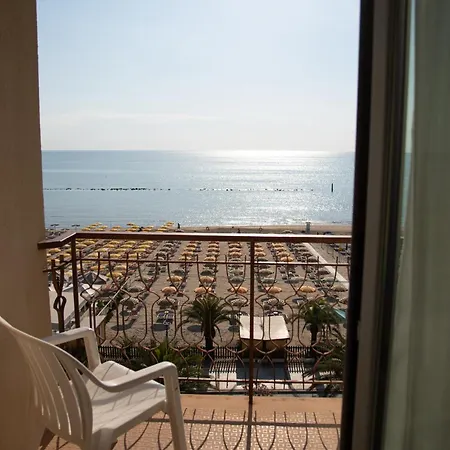 Eden 3* Grottammare