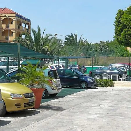 Eden Hotel