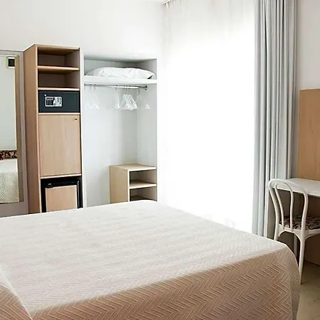 Hotel Eden 3*