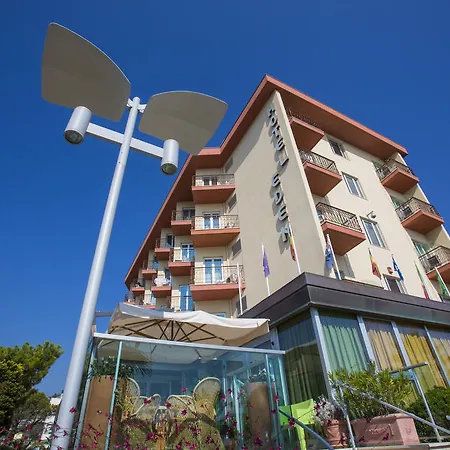 Hotel Eden 3*