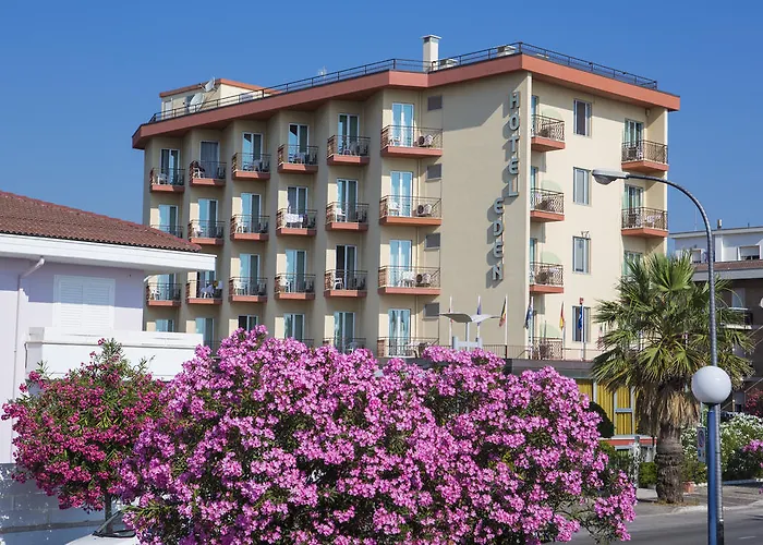 Ξενοδοχείο Eden 3*